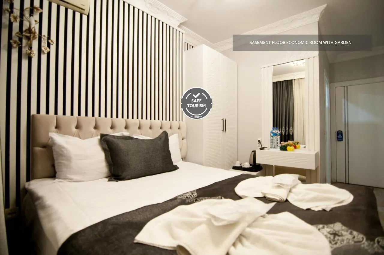 ****  Hotel Broken Column Istanbul Turkey